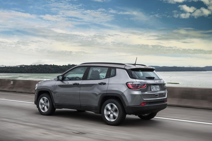  Jeep Compass Sport 2016 года  (LA) (фото 5 из 12)